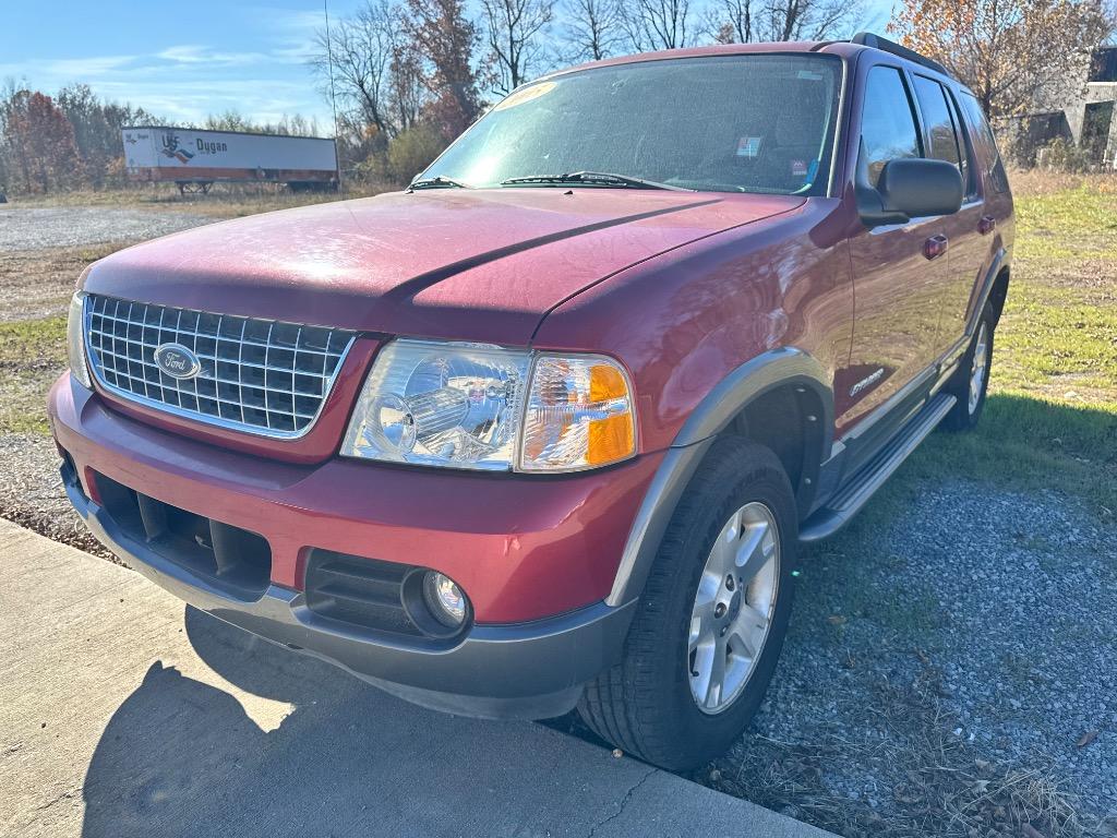2005 Ford Explorer XLT's photo